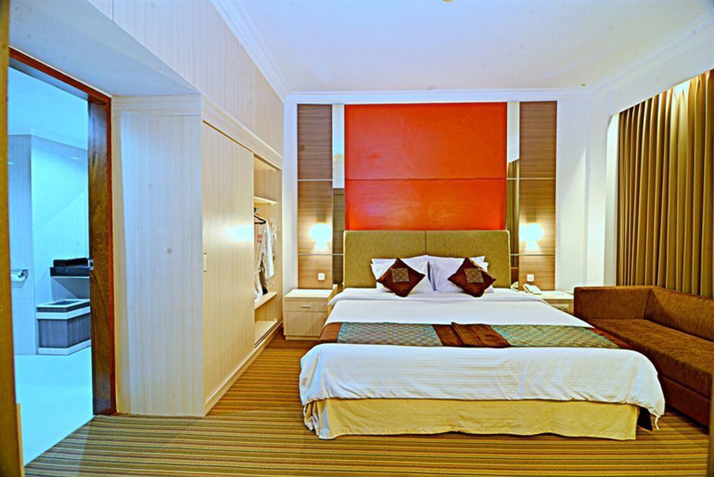 Grand Inna Tunjungan Surabaia Exterior foto